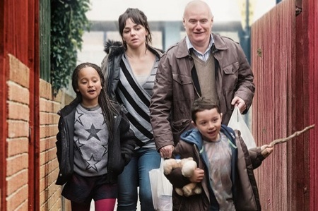 IO, DANIEL BLAKE